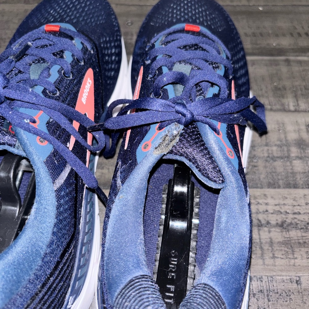 BROOKS Beast '20 Men's SZ 12 WIDE2E - Picture 3 of 14